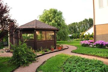 Фото номера Вилла Делюкс Виллы Villa de Jardin г. Петровское 80